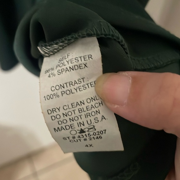 Smak Parlour Chic Green and White Formal Dress Size 4X - Picture 4 of 8